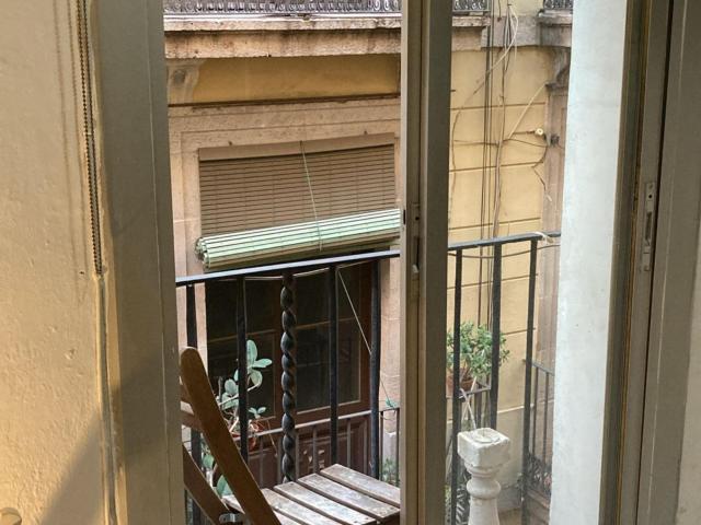 Estudio en alquiler en Barcelona, Sant Pere, Santa Caterina i la Ribera