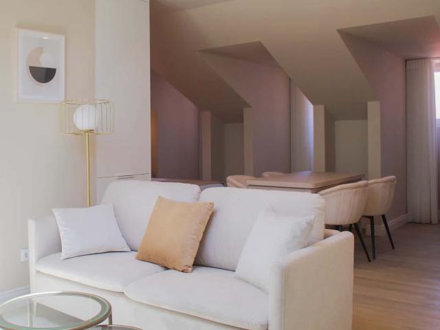 Apartamento alugar em Santa Maria Maior, Lisboa