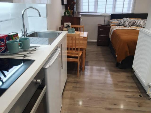 Apartment for rent in Kensal Town, Greater London