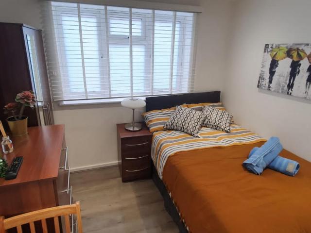 Apartment for rent in Kensal Town, Greater London