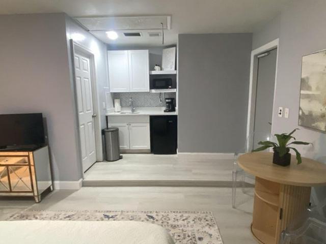Room for rent in Cape Coral, Florida