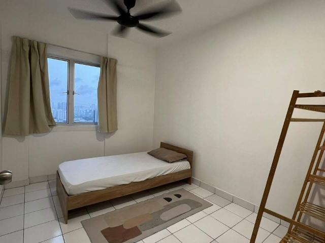 Room for rent in Country Heights Damansara, Kuala Lumpur