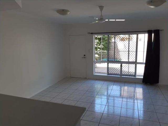 Townhouse for rent in Yorkeys Knob, Cairns Regional