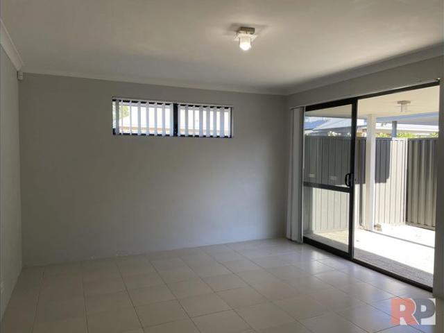 Apartment for rent in Seville Grove, Western Australia