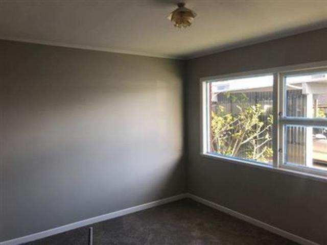 Room for rent in Wairau Valley