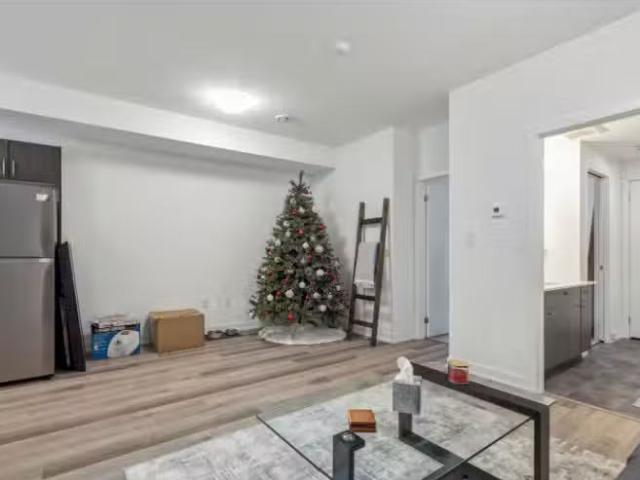 Condo for rent in Welland, Golden Horseshoe