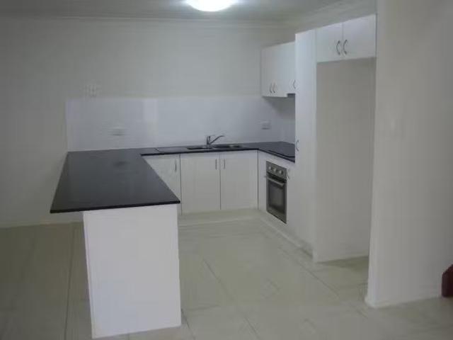 Apartment for rent in Fernbrook, Queensland