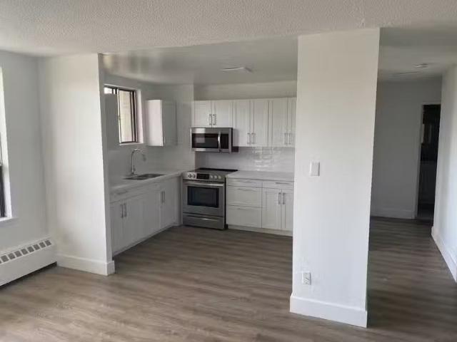 Condo for rent in Kawartha Lakes, Ontario