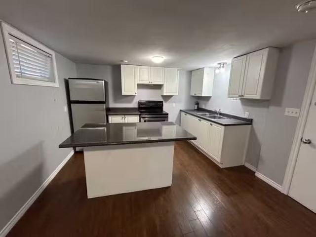 Condo for rent in Ancaster, Ontario