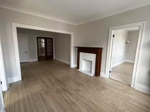 Condo for rent in Westmount, Quebec