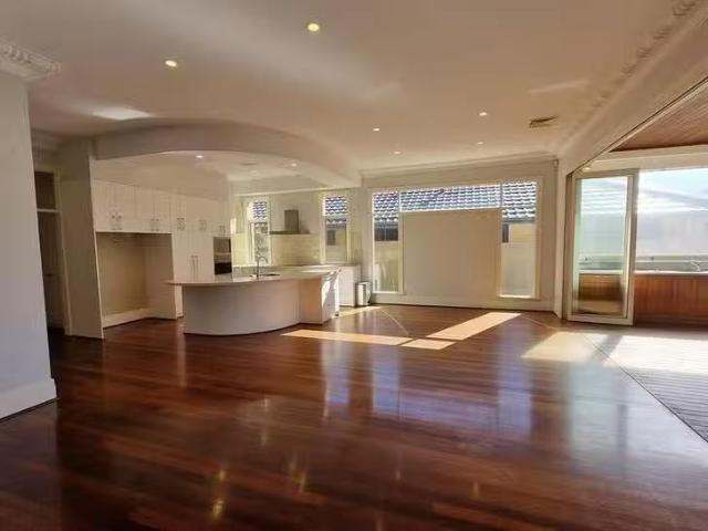 House for rent in Cambridge, Western Australia