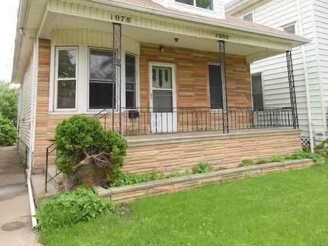 Condo for rent in Maidstone, Ontario
