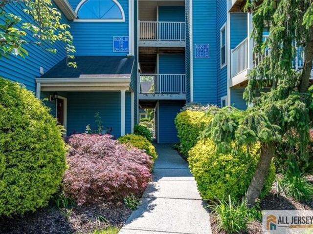 Condo for sale in East Brunswick
