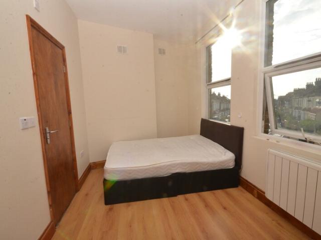 Studio for rent in London Borough of Croydon, Thornton Heath