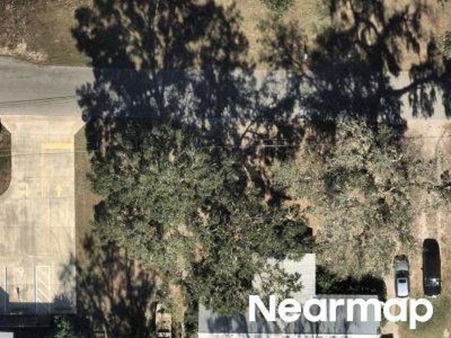 House for sale in Sumterville