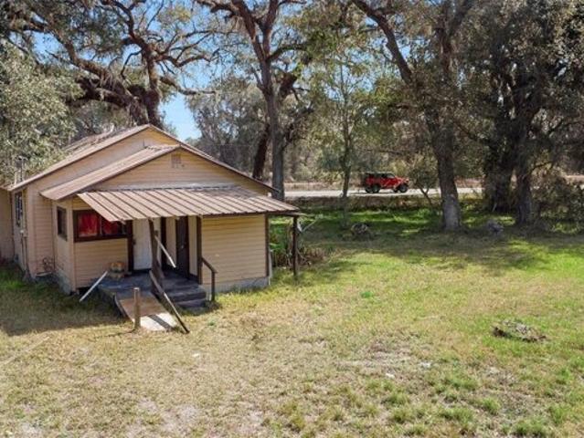 House for sale in Bushnell