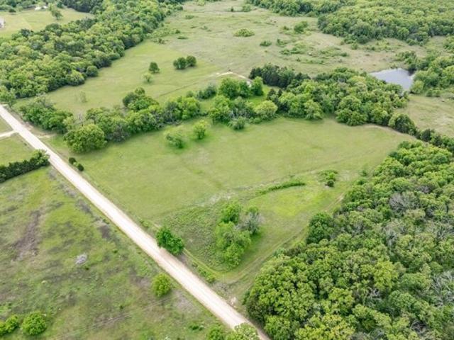 Land for sale in Caney Land for sale in Caney