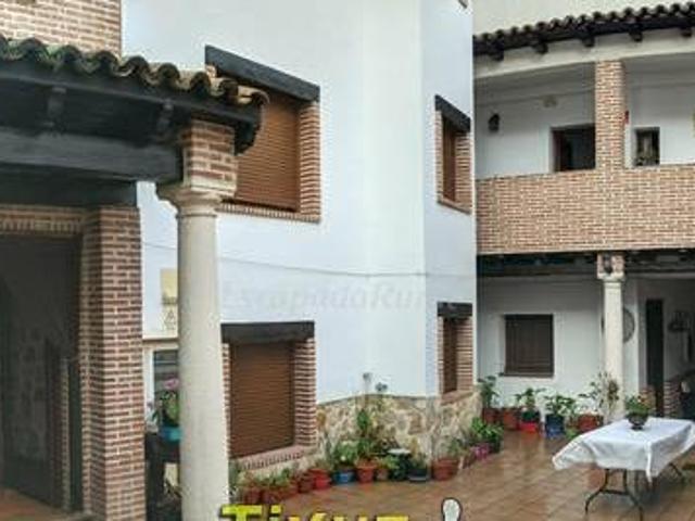 Casa en alquiler en Valdelaguna, Madrid