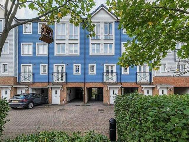House for sale in Brook Street, Bourne Vale
