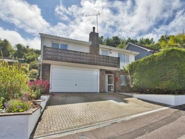 House for sale in River, Ash