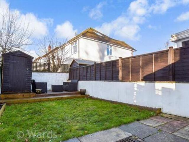 House for sale in River, Ash