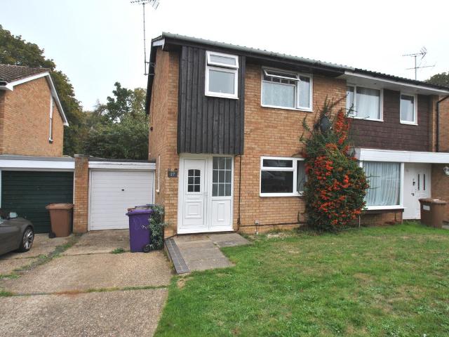 House for rent in Lordship Estate, Letchworth