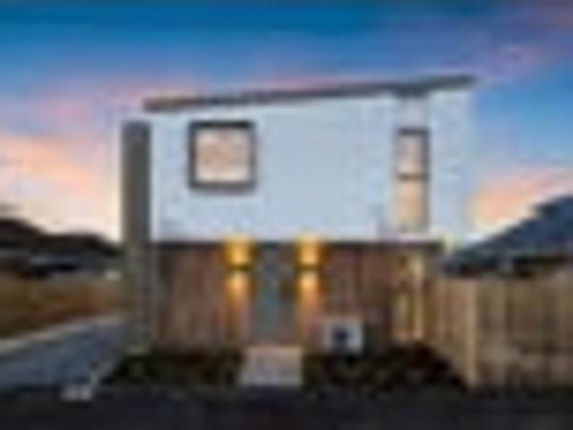 Townhouse for sale in Heathcote, Canterbury