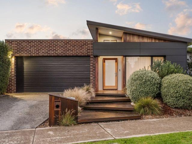 House for sale in Ocean Grove, Victoria