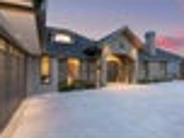 House for sale in Otakou