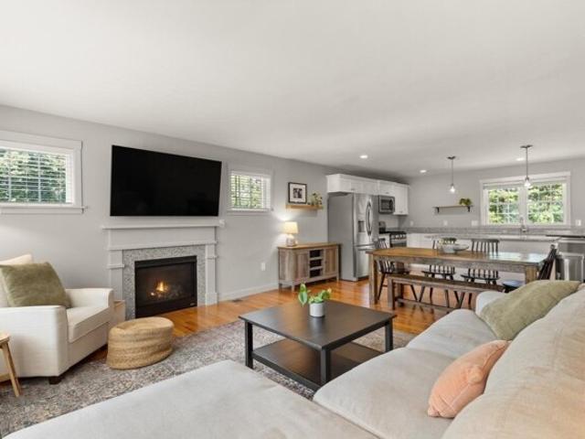 Condo for sale in Farnumsville, Grafton