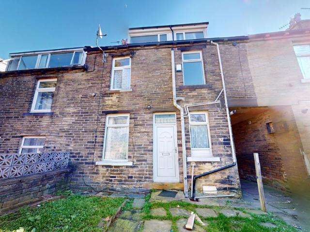 House for rent in Slack Side, West Yorkshire