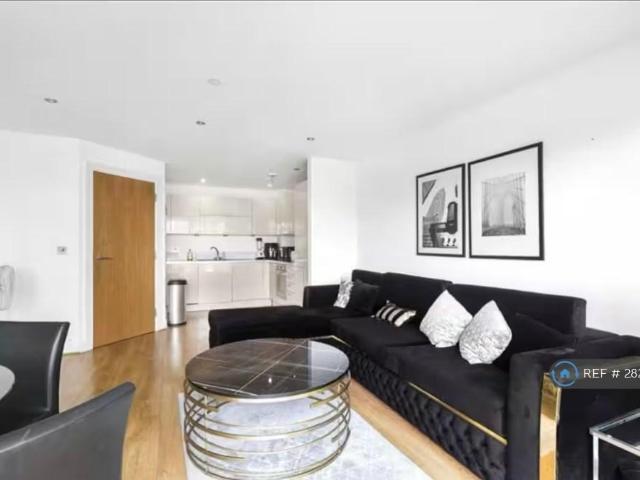 Apartment for rent in Bromley-by-Bow, Poplar Grove