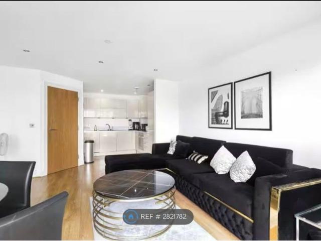 Apartment for rent in Bromley-by-Bow, Poplar Grove