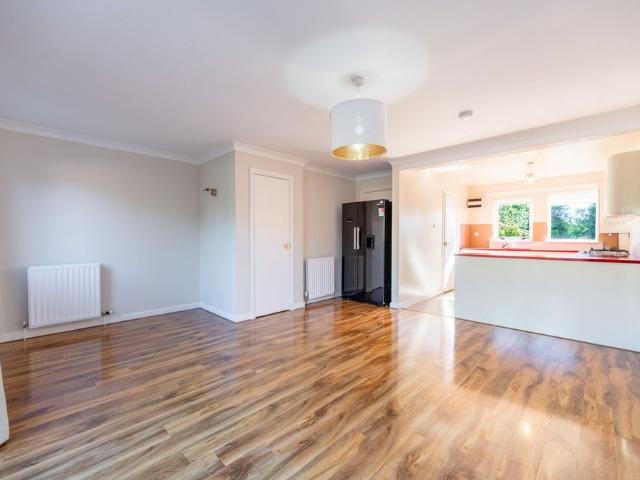 House for rent in Bearsden, Scotland