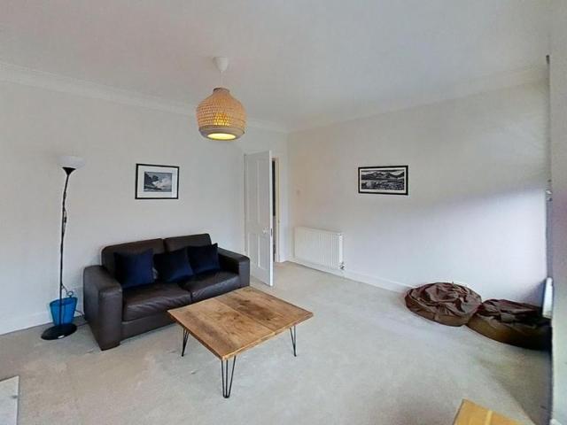 Apartment for rent in Comiston, Scotland