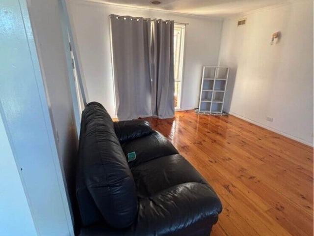 Room for rent in Camerons Creek, Victoria