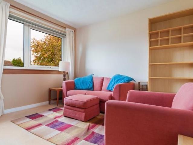 Apartment for rent in East Craigs, Scotland