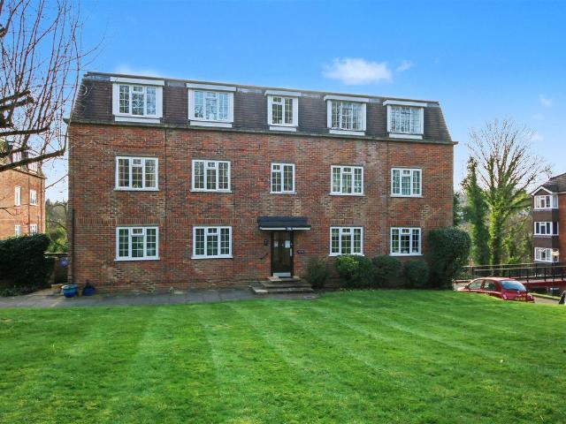 Apartment for rent in Radlett, Hertsmere