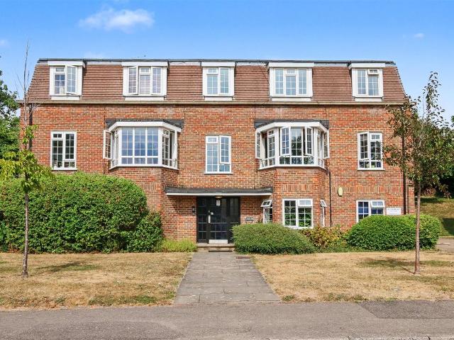 Apartment for rent in Radlett, Hertfordshire