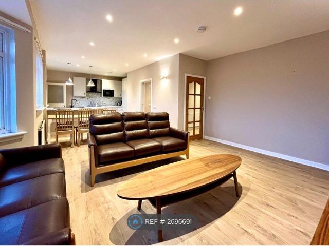 House for rent in East Craigs, Scotland