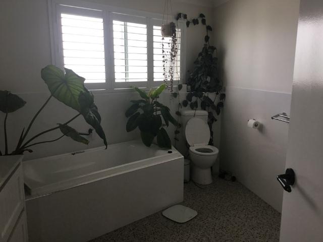 Room for rent in Toogoom, Queensland