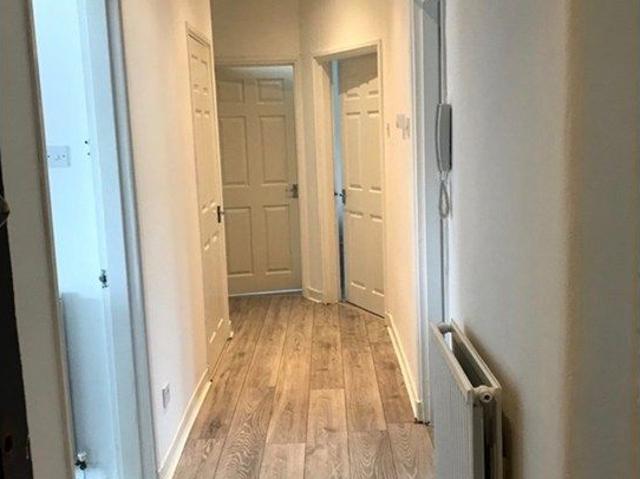 Apartment for rent in The Drives, Dennistoun