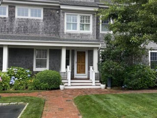 Condo for sale in Centerville