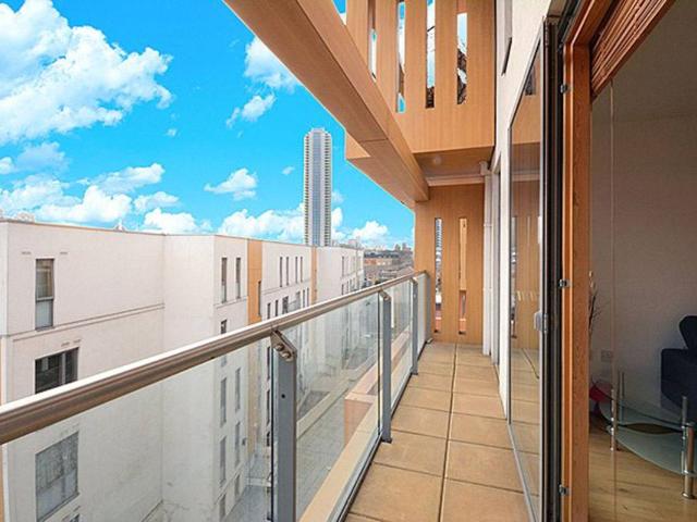 Apartment for rent in Elephant and Castle, Greater London