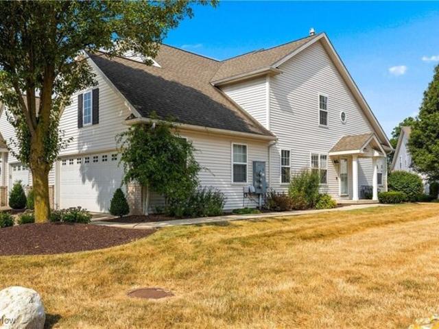 Condo for sale in Avon Lake