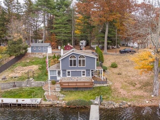 House for sale in Charlton, Massachusetts