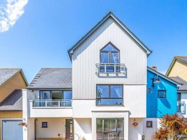 House for sale in Ravenswood, Key Street