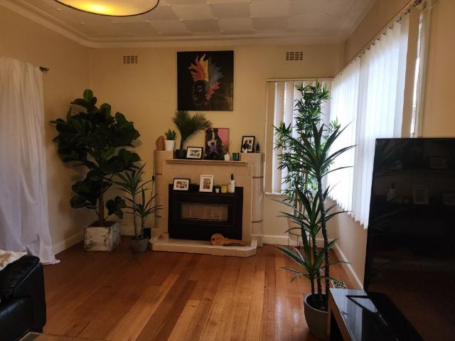 Room for rent in Camerons Creek, Victoria