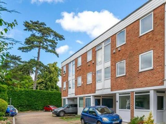 House for sale in Red Hill, Surrey