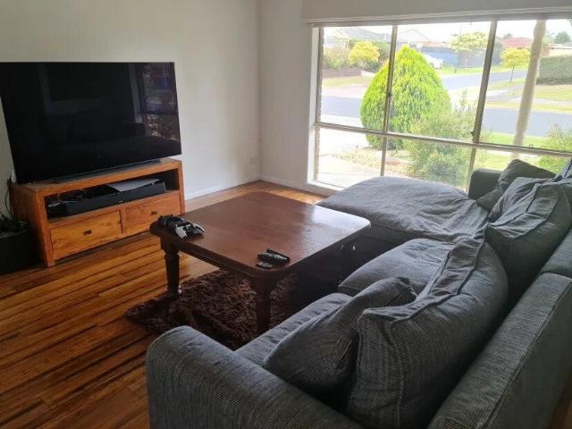 Room for rent in Camerons Creek, Victoria